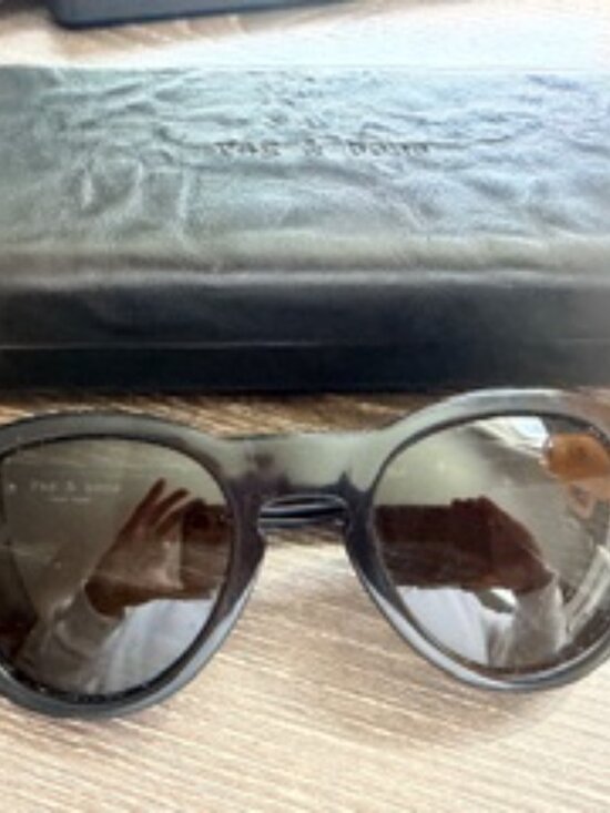 Rag & Bone Keaton Sunglasses in Black with Case main image 4